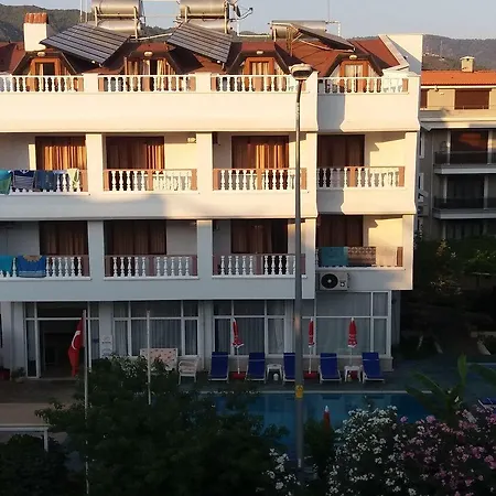 Ξενοδοχείο Uenver 2*