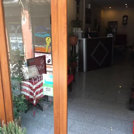 Uenver Ξενοδοχείο Άδανα